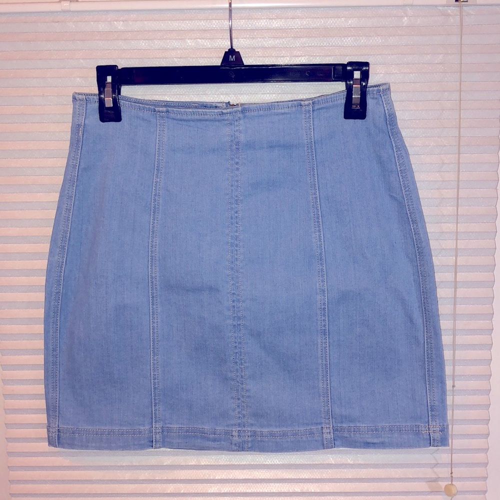 Ladies denim skirt